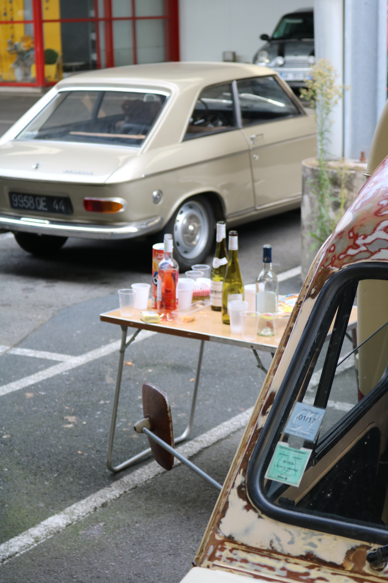 Illustration for article titled Cars & Wine